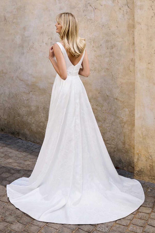 Alicia bridal gown by Kelsey Rose